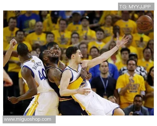 2015年10月31日NBA精彩对决骑士与勇士的录像回顾与分析