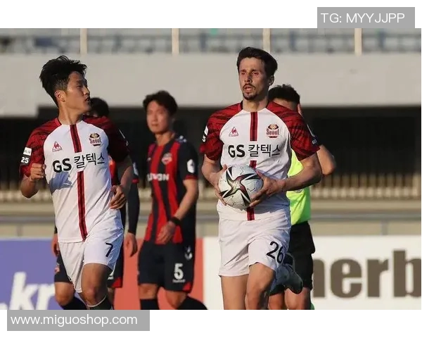 上港迎战澳超劲旅争夺亚冠小组出线关键战役