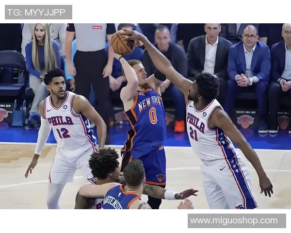 尼克斯与公牛激战正酣球迷期待精彩对决再续经典传奇