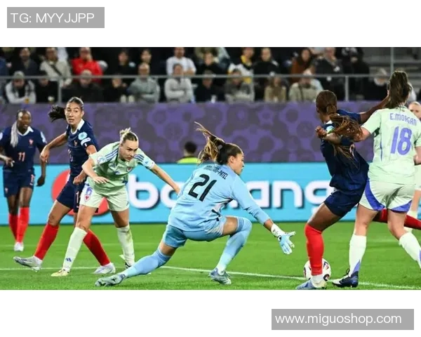 法国女足与挪威女足激战正酣谁能在这场较量中笑到最后