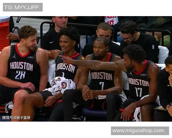 火箭与灰熊激战正酣直播精彩瞬间不容错过